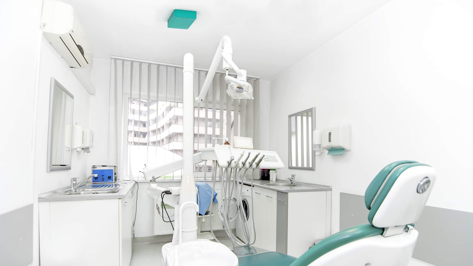 Studio dentistico con Nebbiogeno Aura